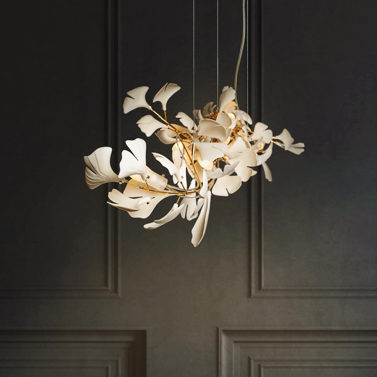 Lineare Pendelleuchte „Gingko Bloom“ – 39 Zoll, 6-flammig, oder 47 Zoll, 8-flammig