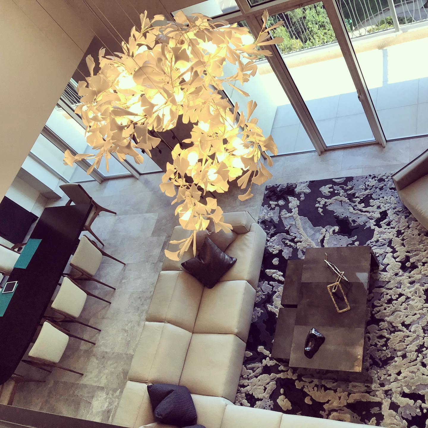 Lineare Pendelleuchte „Gingko Bloom“ – 39 Zoll, 6-flammig, oder 47 Zoll, 8-flammig