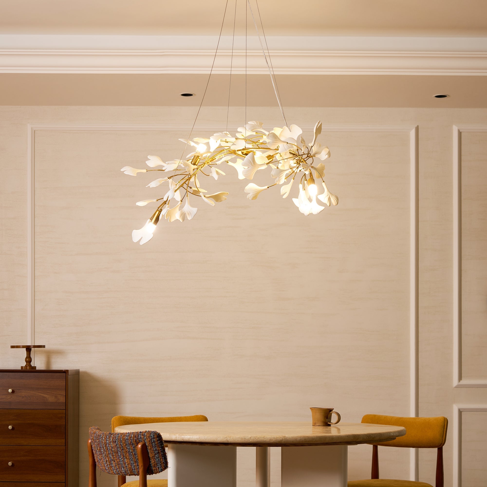 Lineare Pendelleuchte „Gingko Bloom“ – 39 Zoll, 6-flammig, oder 47 Zoll, 8-flammig