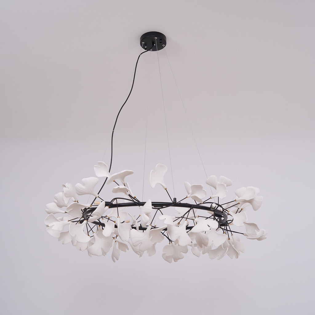 Korunový lustr Gingko — nízkoprofilové provedení 11.8″