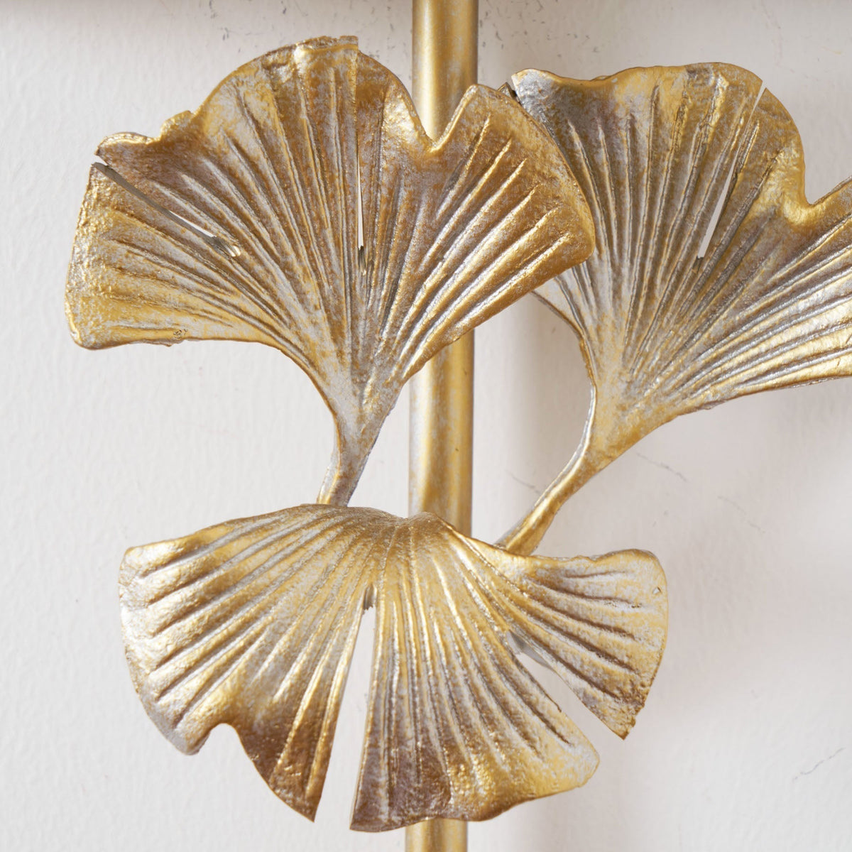 Ginkgo Wall Lamp – Daisy Leaf Design