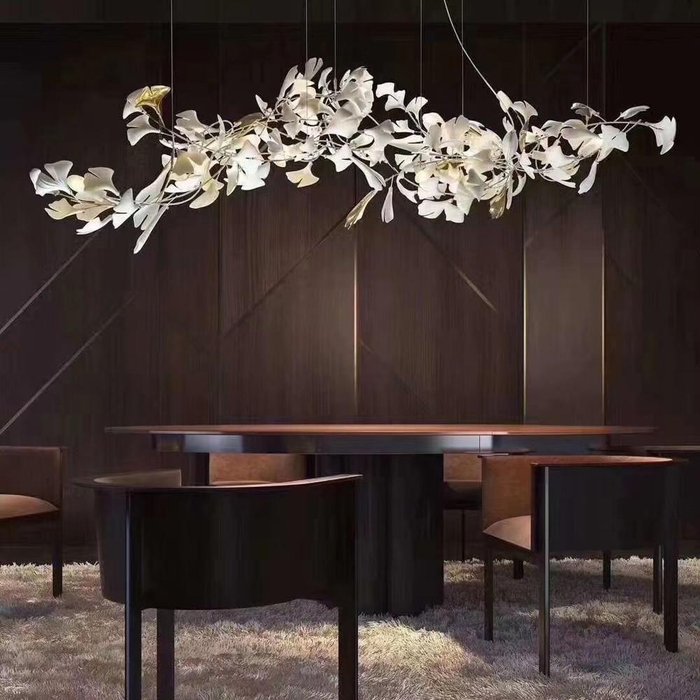 Lineární ručně odlévaný porcelánový lustr Ginkgo