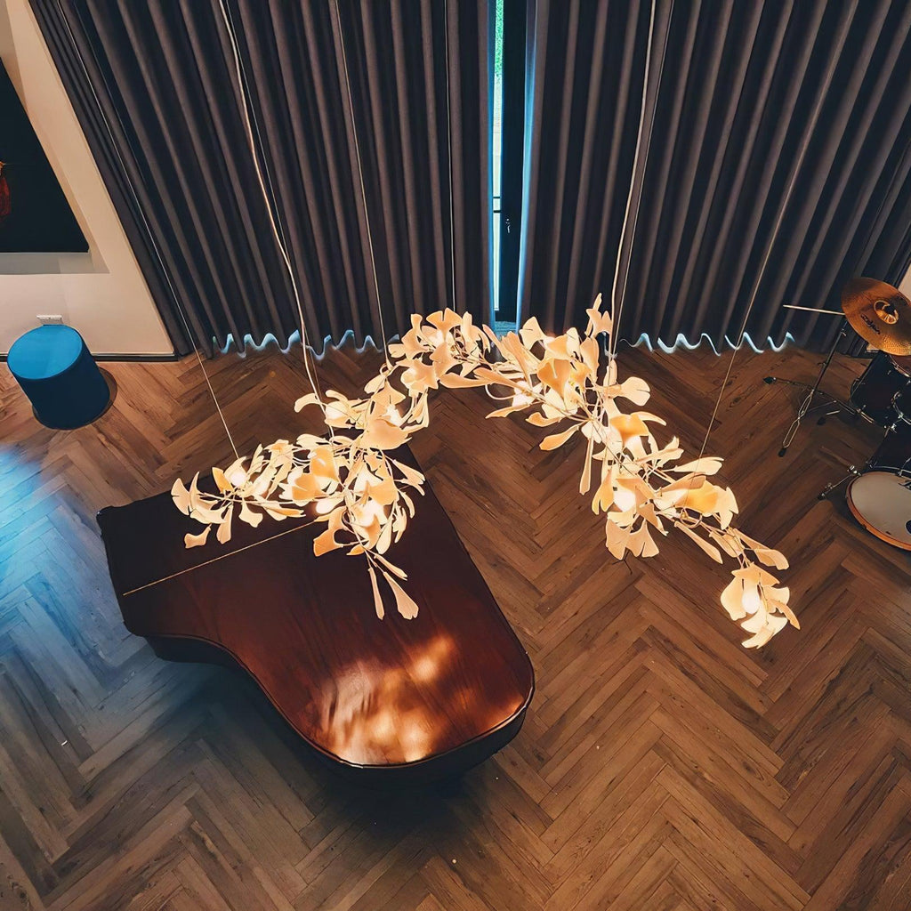 Lineární ručně odlévaný porcelánový lustr Ginkgo