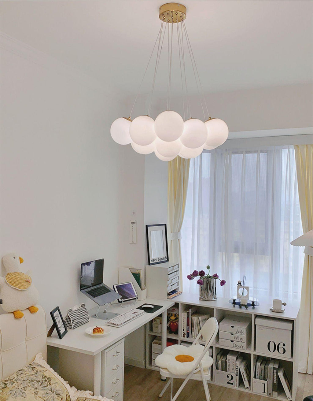 Contemporary Glass Cluster Ceiling Chandelier