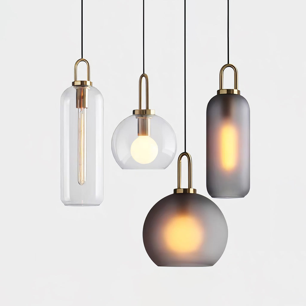 Pendellampe i glas med swag-ledning