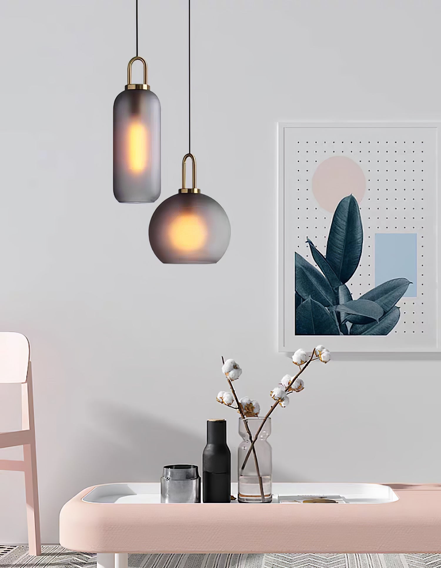 Pendellampe i glas med swag-ledning