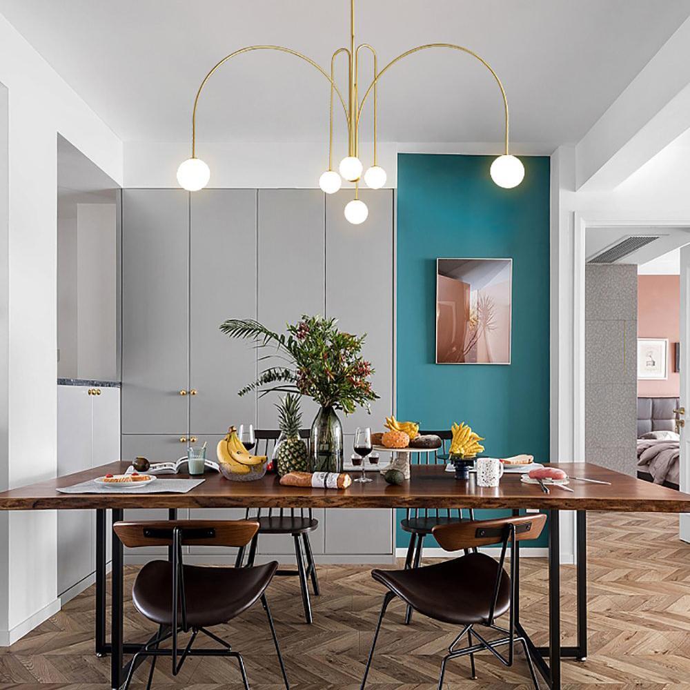 Valora Dramatic Grand Pendant Lamp for Dining and Living