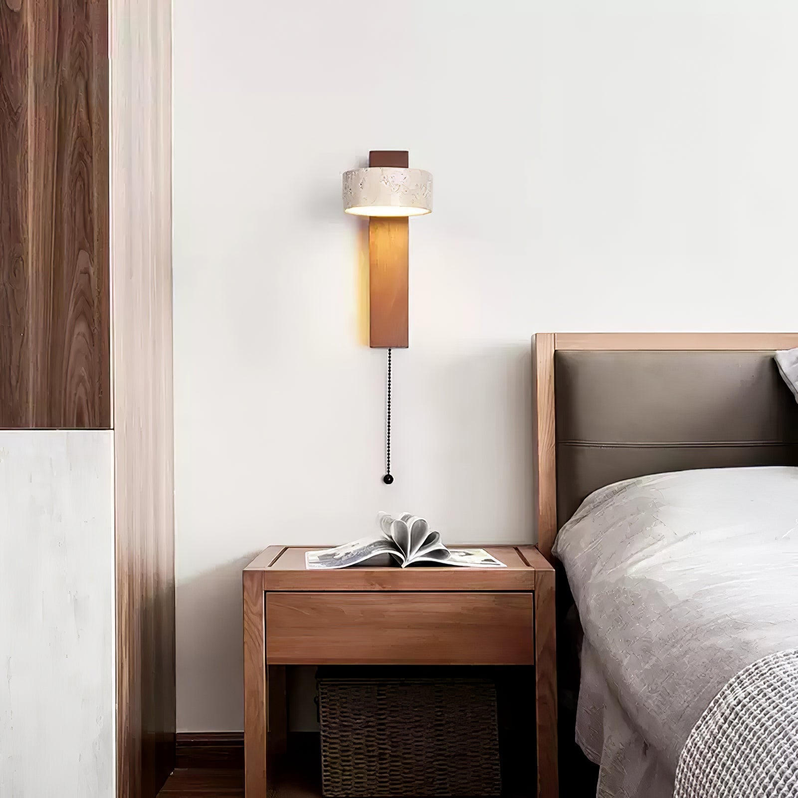 Moderní nástěnné svítidlo Grove Beam — minimalistický design, přímé světlo směřující dolů
