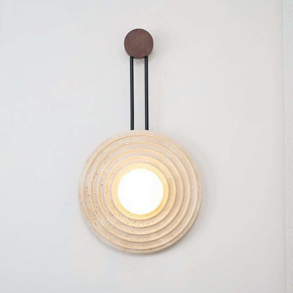 Żółta lampa ścienna z trawertynu Growth Ring — pojedyncze gniazdo G9 5W