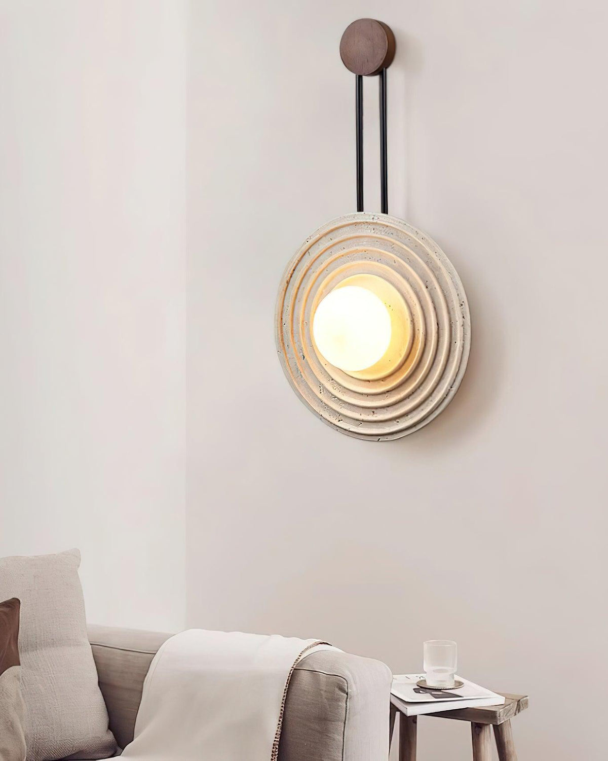Żółta lampa ścienna z trawertynu Growth Ring — pojedyncze gniazdo G9 5W
