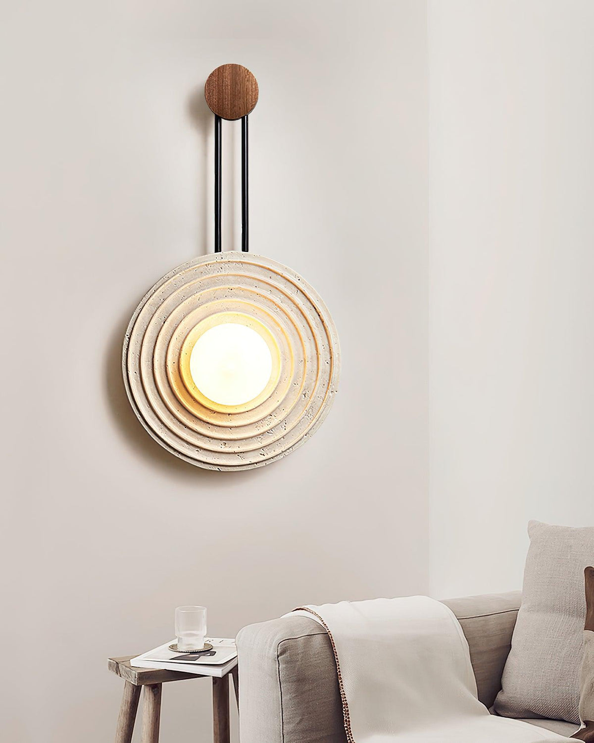 Żółta lampa ścienna z trawertynu Growth Ring — pojedyncze gniazdo G9 5W