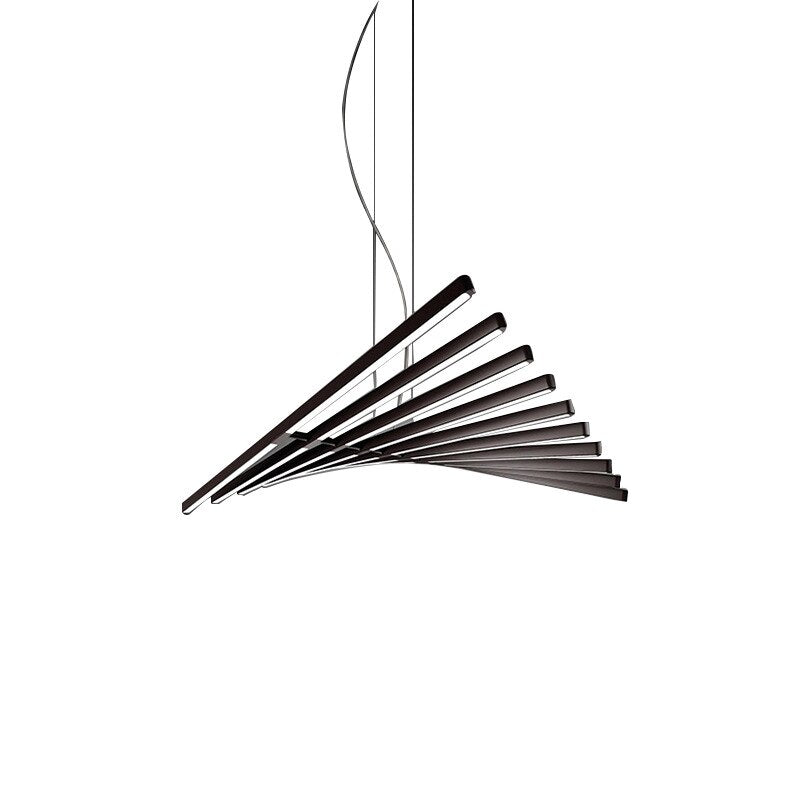 Candelabru Pulse: Un corp de iluminat sculptural pentru interioare moderne