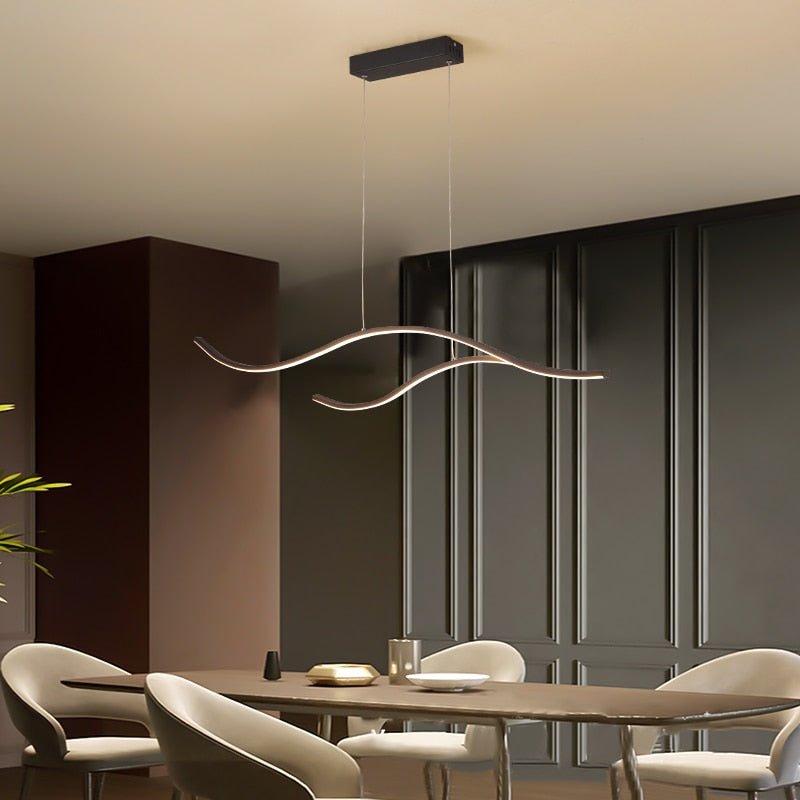 Abstrakter Kronleuchter mit kreativem modernem LED-Design