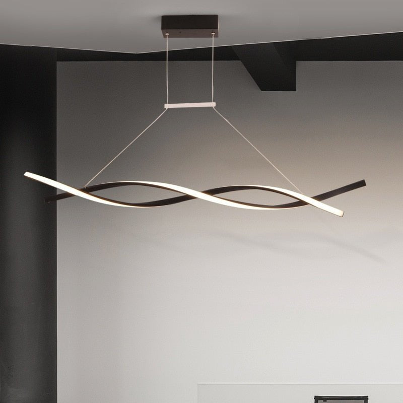 Sleek Twisted Pendant Lamp | Orntli