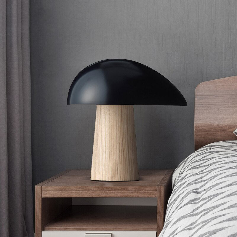 Kirana Abstract Table Lamp | Orntli