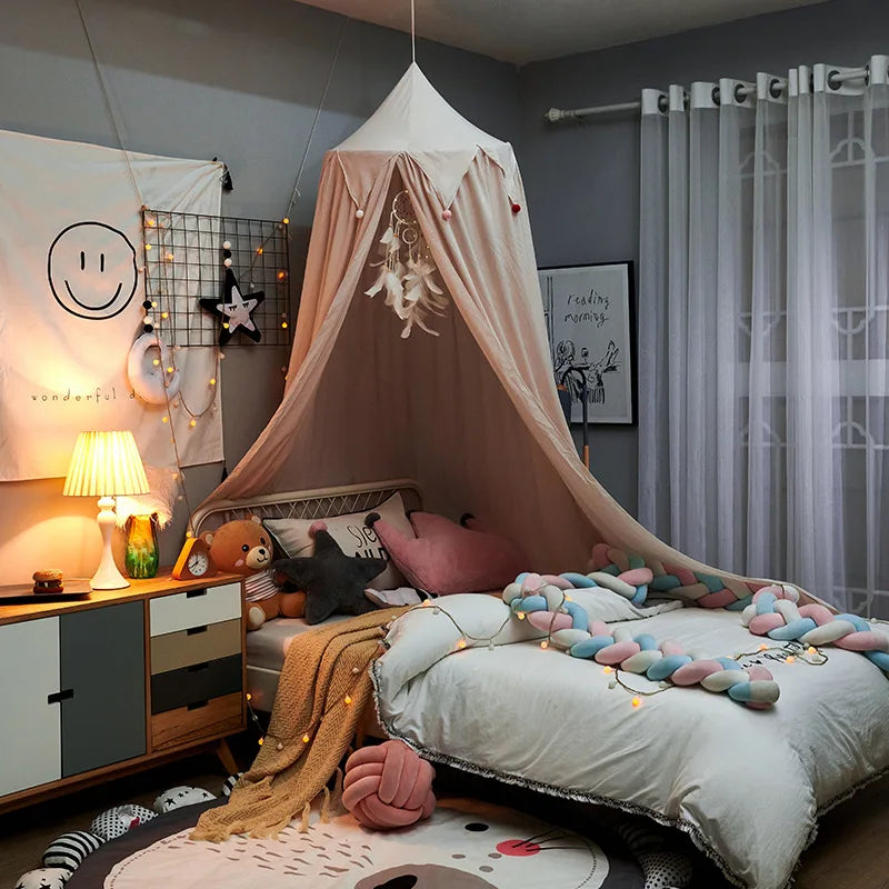 Barnsäng Baldakin med tofsar och volangdetalj - Vit, Rosa och Grå