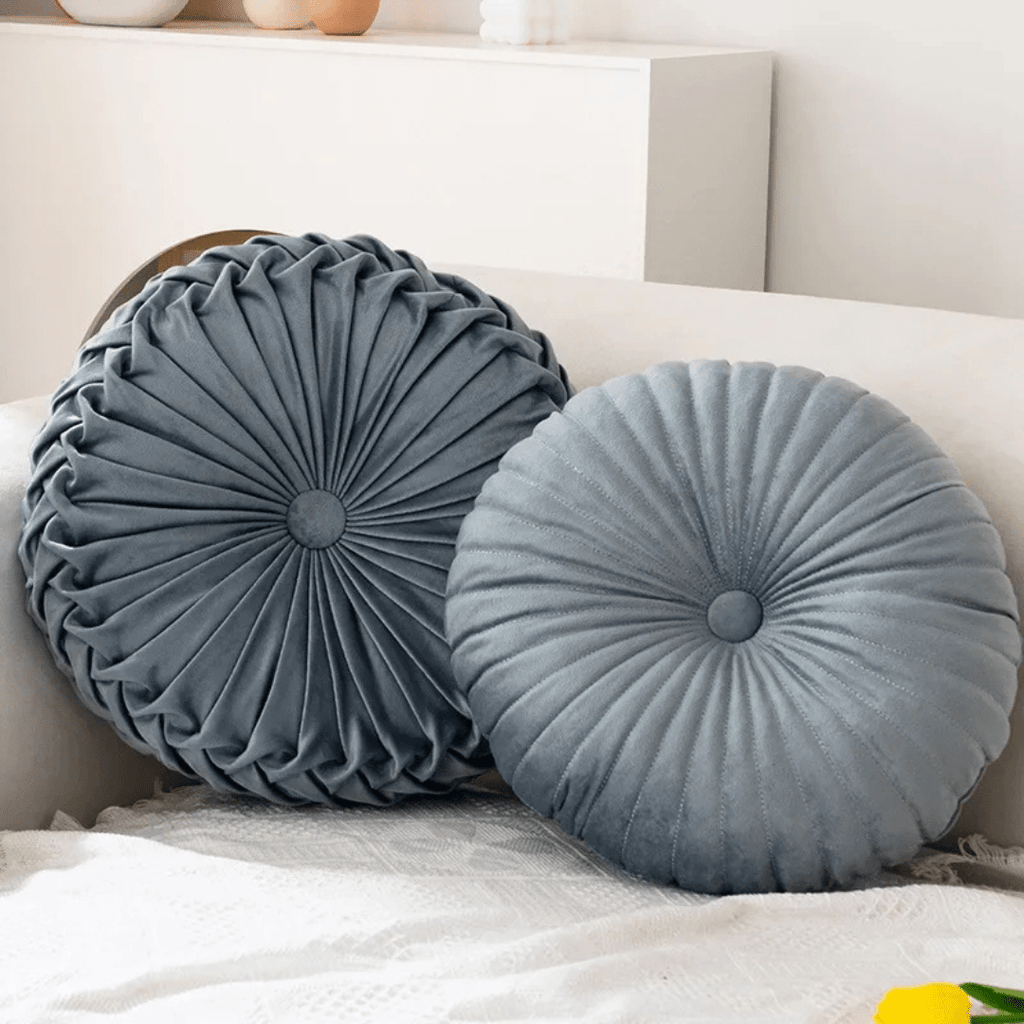 Almohada decorativa mullida de Nesthaven para salas acogedoras, con suave comodidad afelpada