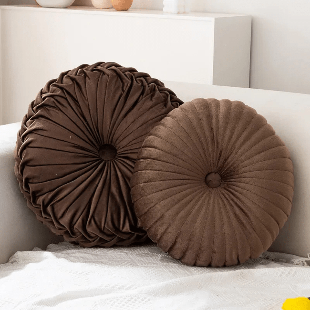 Almohada decorativa mullida de Nesthaven para salas acogedoras, con suave comodidad afelpada