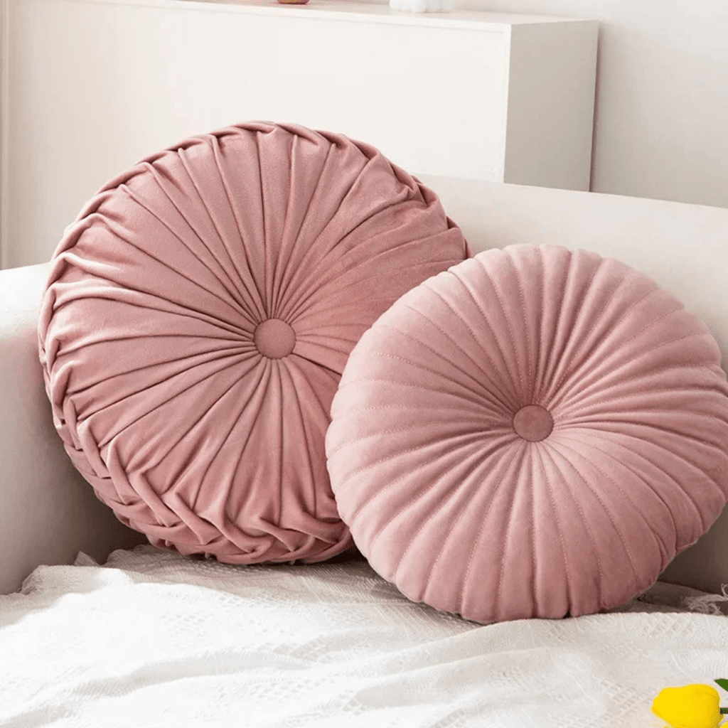 Almohada decorativa mullida de Nesthaven para salas acogedoras, con suave comodidad afelpada