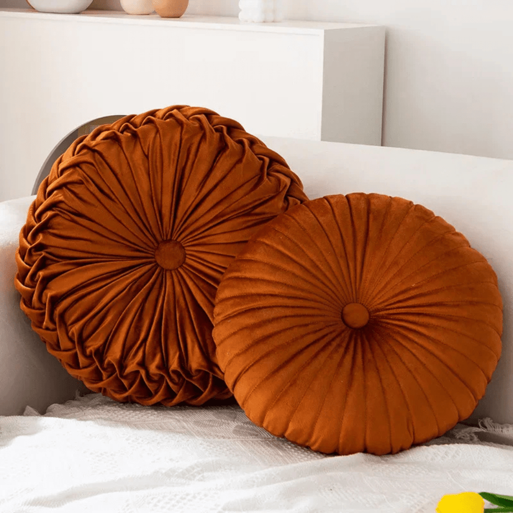 Almohada decorativa mullida de Nesthaven para salas acogedoras, con suave comodidad afelpada