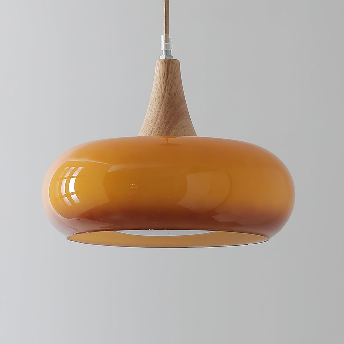 Suspension en bois Charlotte - lumière d’ambiance chaleureuse, montage au plafond