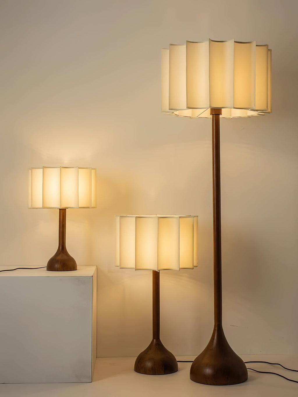 Lampe de table contemporaine Hakka