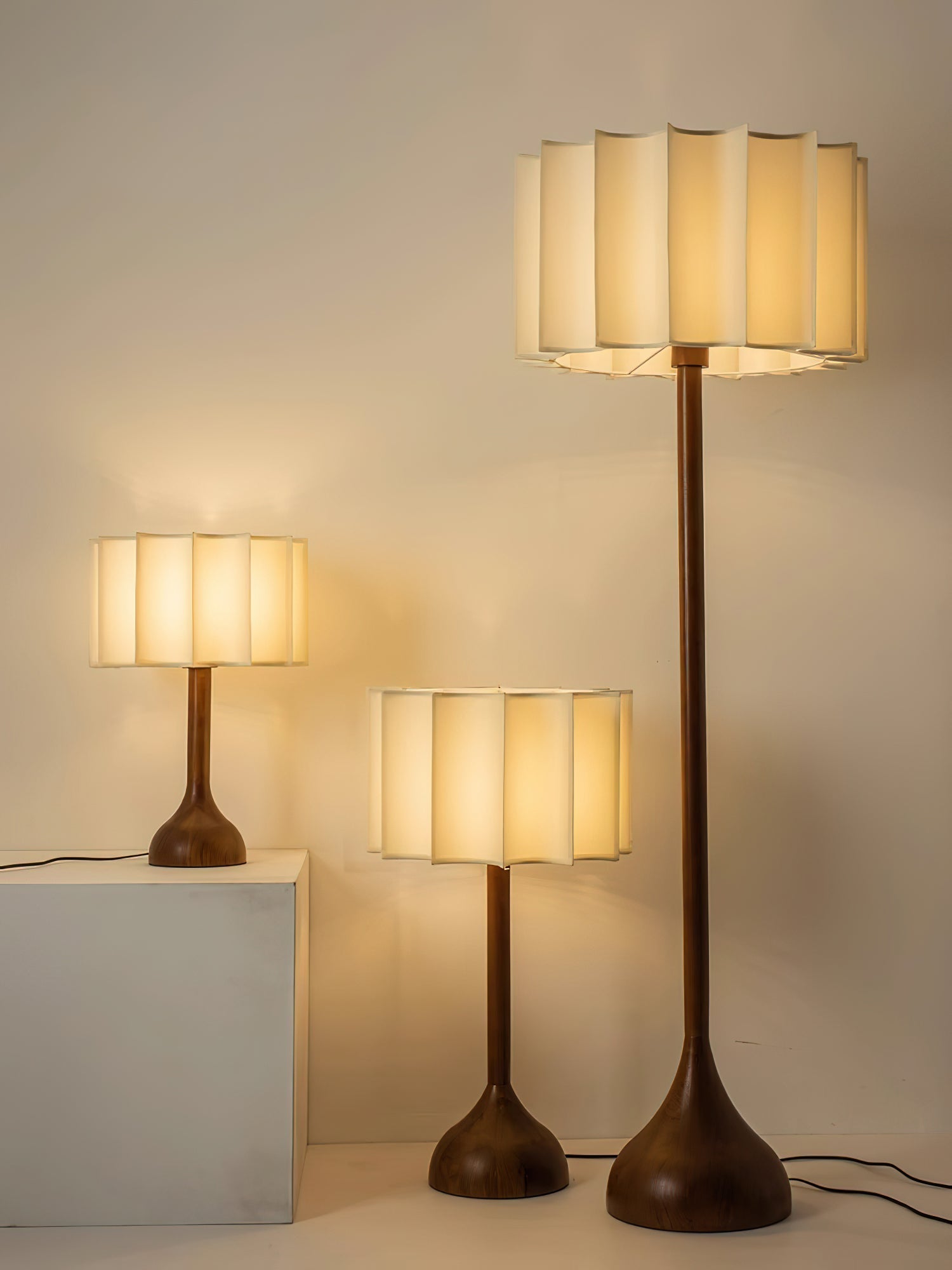 Lampe de table contemporaine Hakka