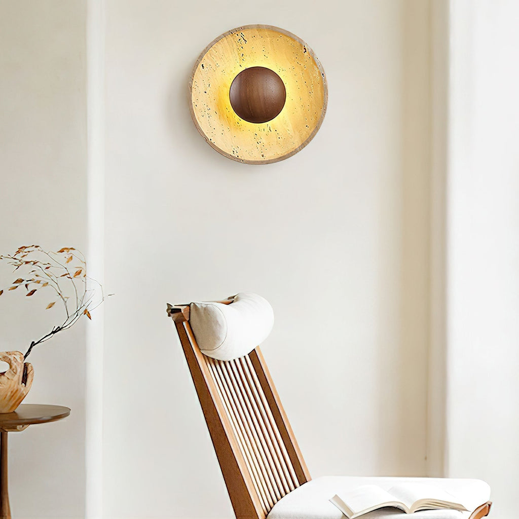 Applique murale solaire en travertin Aveny — forme de disque circulaire