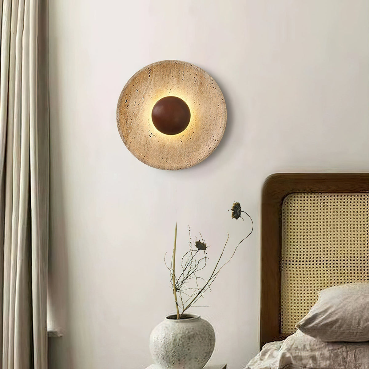 Applique murale solaire en travertin Aveny — forme de disque circulaire
