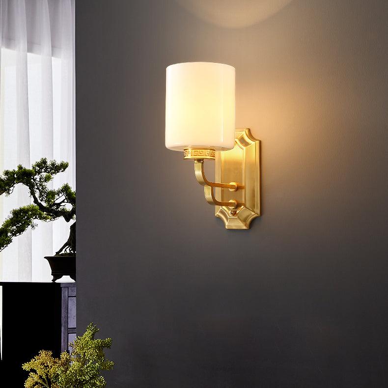 Regal Klassische Wandleuchte — Messing & Glas
