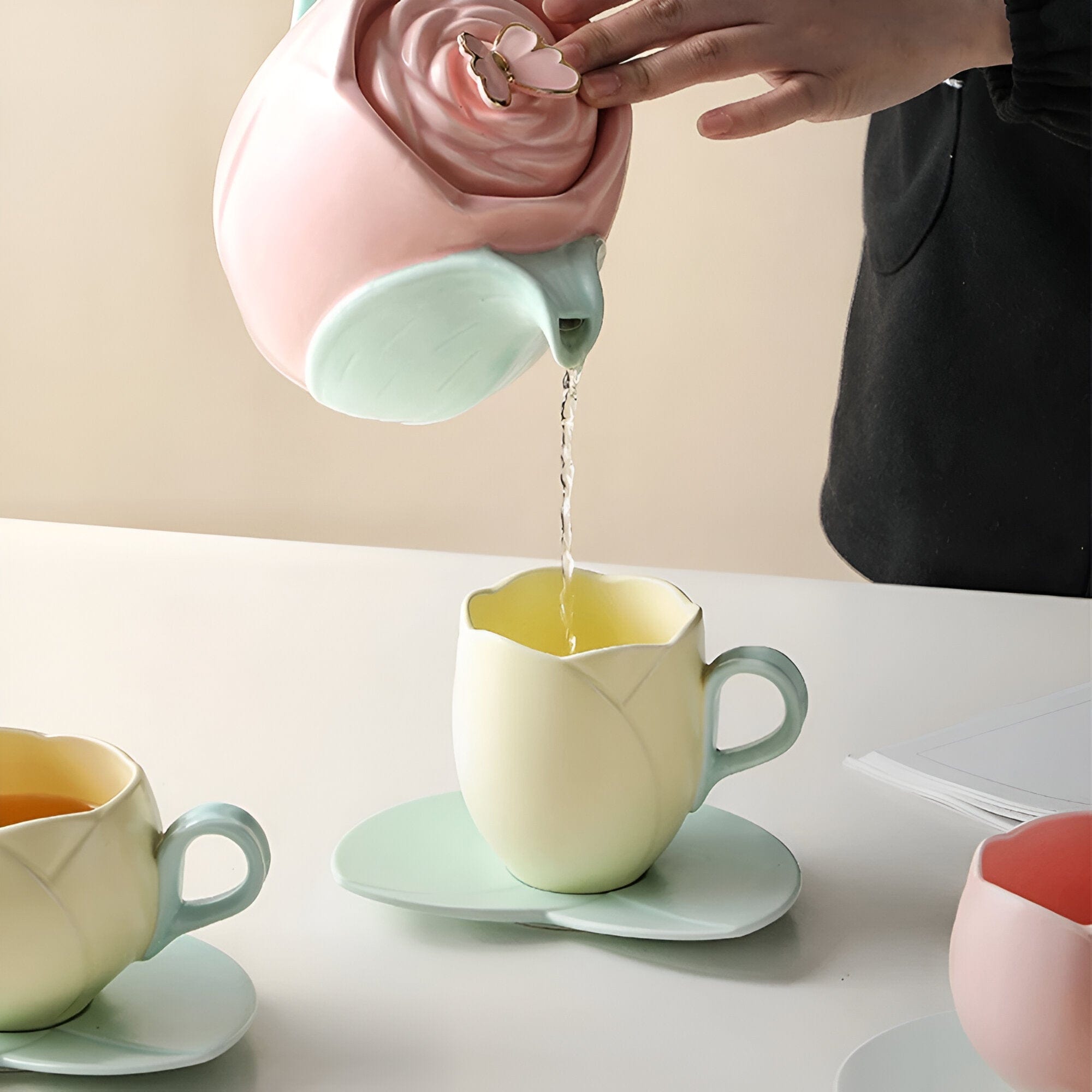チューリップ 陶器 コーヒー碗 受け皿 セット
