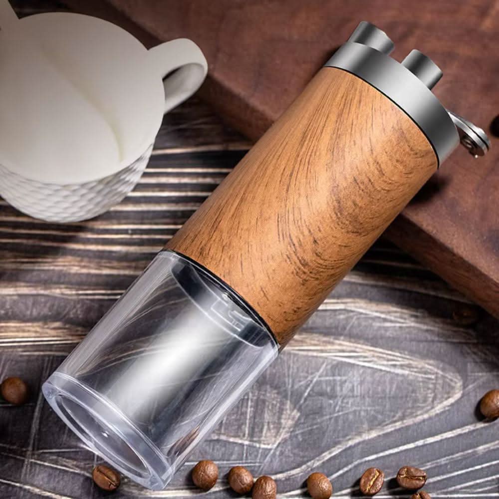 Kompaktní dřevěný mlýnek na kávu BrewTrail pro milovníky kávy na cestách