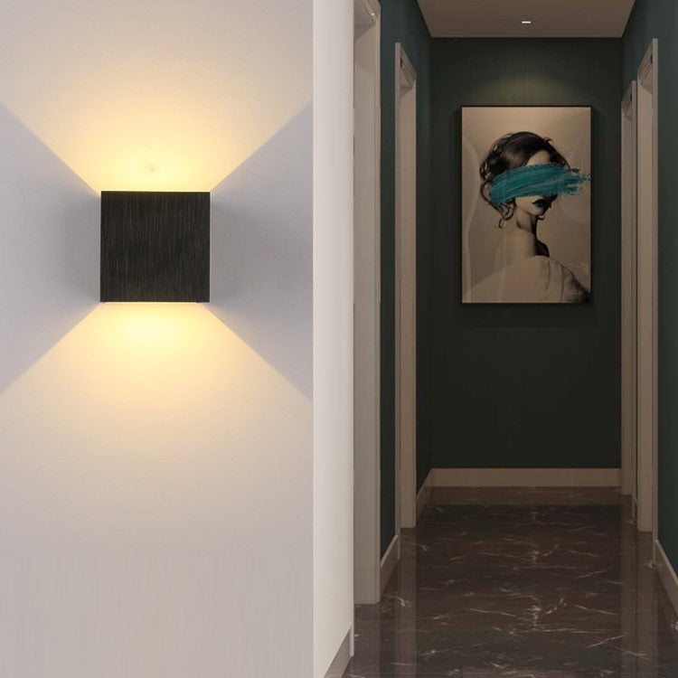 Kallvik | Modern Nordic LED Wall Lamp | Orntli