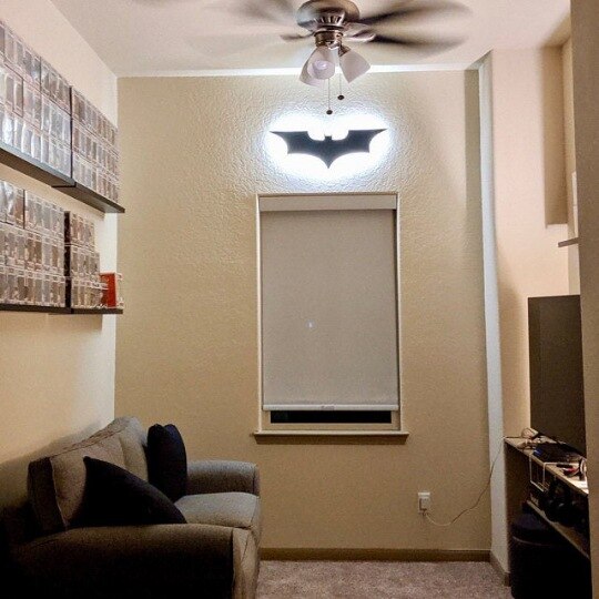 Batman LED fali lámpa vezeték nélküli távirányítóval és színváltóval