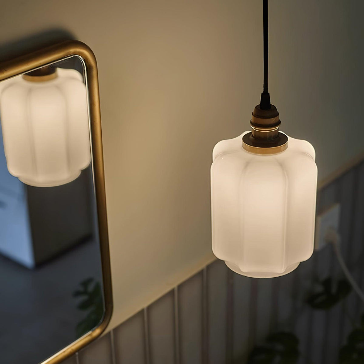 Kiki Contemporary Glass Pendant Light