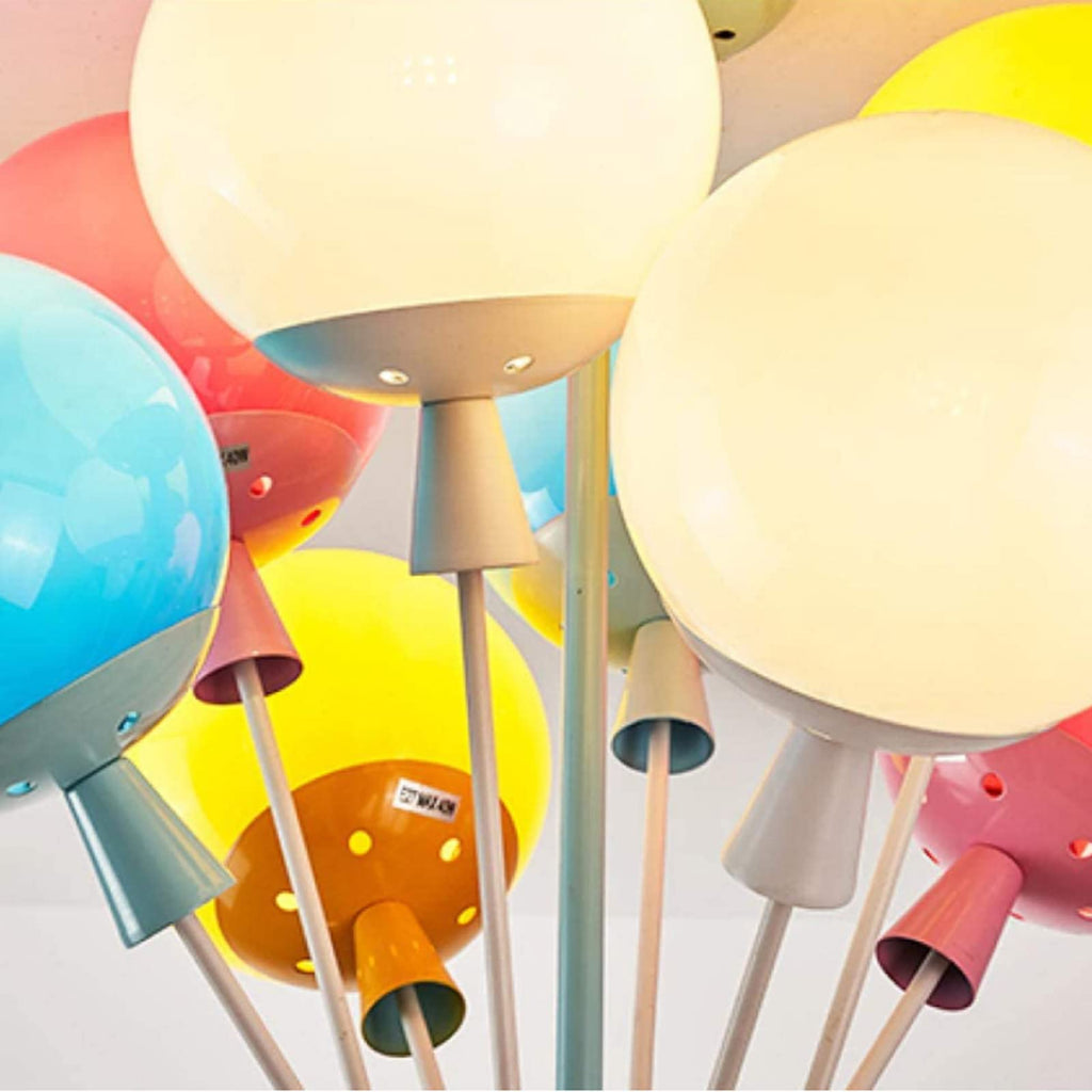 Lampada da soffitto a LED dimmerabile per cameretta Aurora Nest con telecomando, design a palloncino