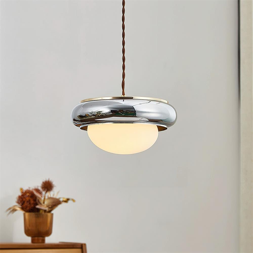 Lampada a sospensione da soffitto Quillon con anello in legno