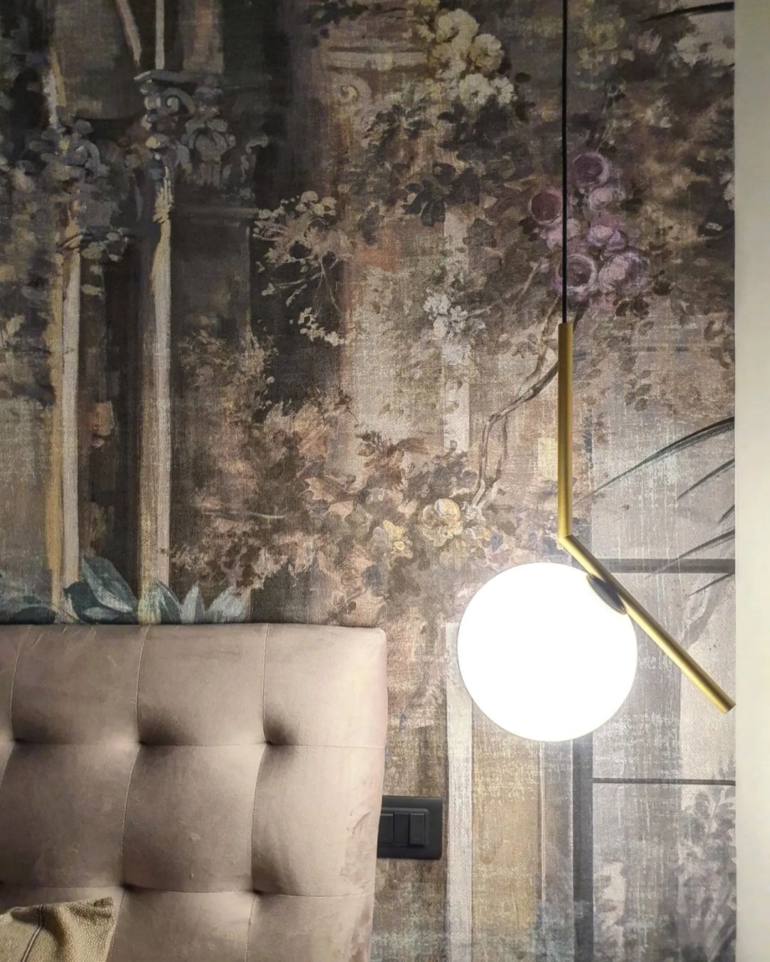 Equilibrium Pendant Light — Balanced Suspension Frame