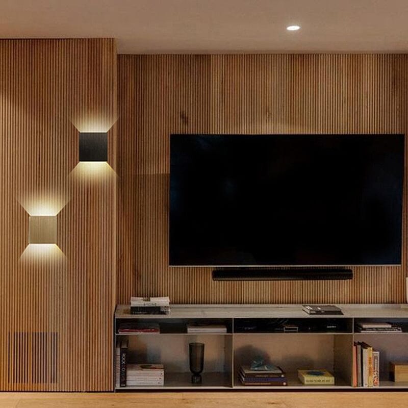 Kestrel Cube | Wall Lamps for Indoor and Outdoor Use | Orntli