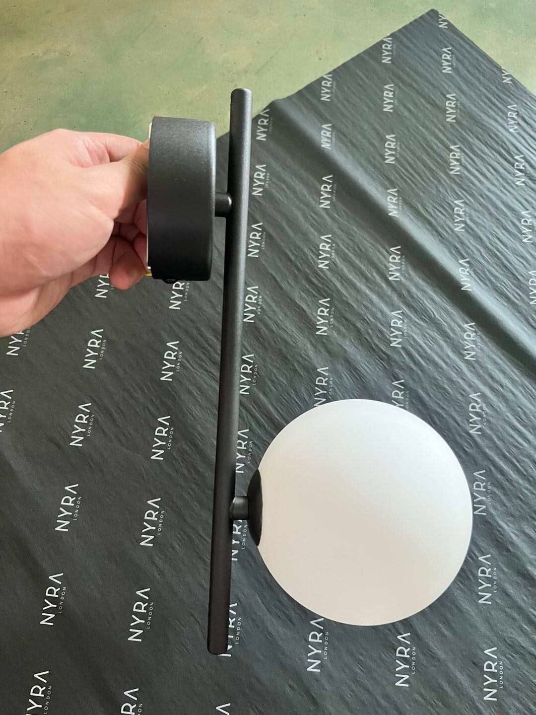 Hollis | Wall Lamp | Orntli