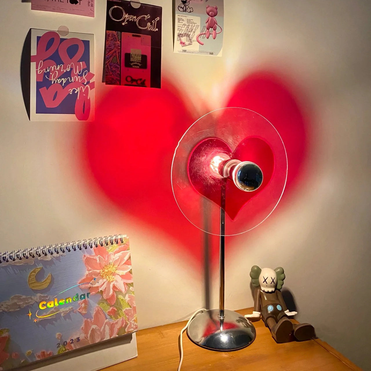 Lampa Retro Aura u stilu Bauhausa