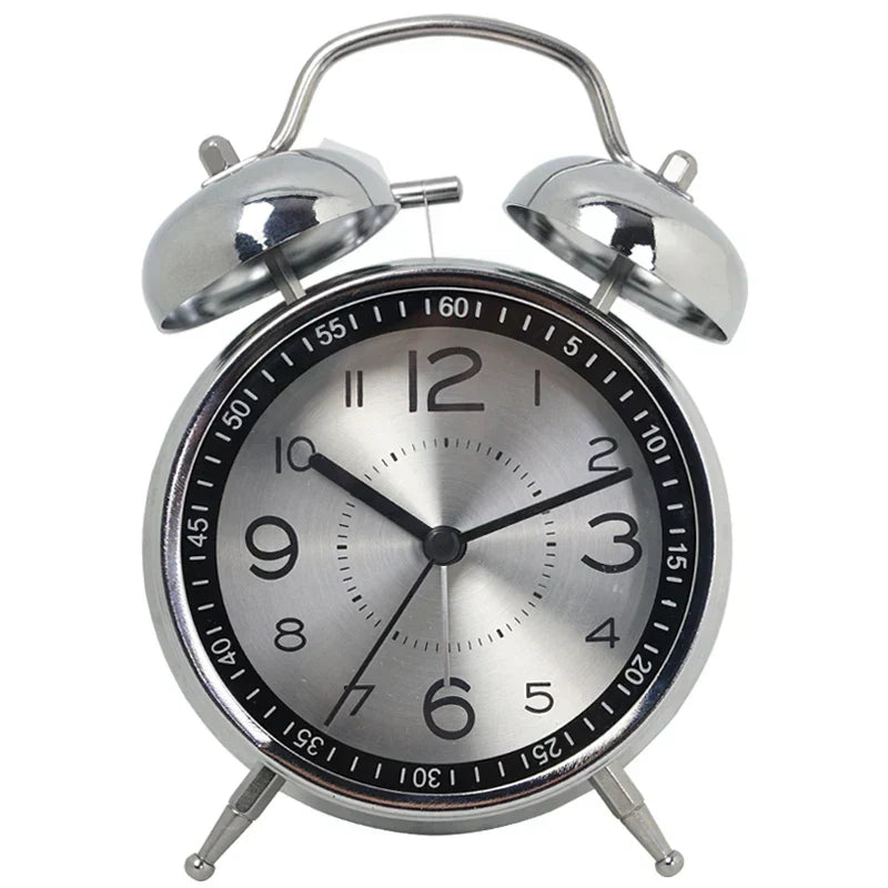 Reloj despertador analógico de metal tradicional con diseño clásico