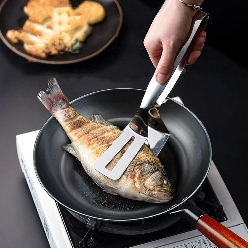 家庭料理向けIronNest鋳鉄フライパン｜均一な加熱と耐久性に優れたノンスティック加工