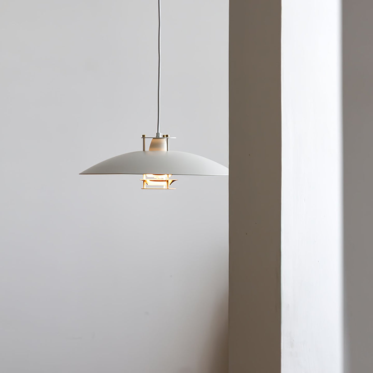 Zenith moderne Pendelleuchte aus Aluminium – E26/E27-Fassung