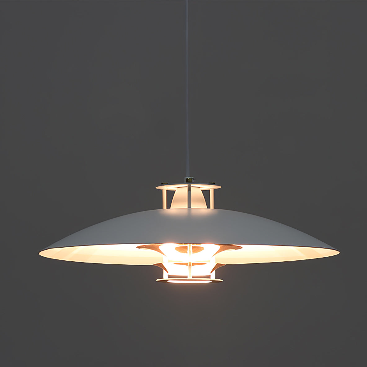 Zenith moderne Pendelleuchte aus Aluminium – E26/E27-Fassung