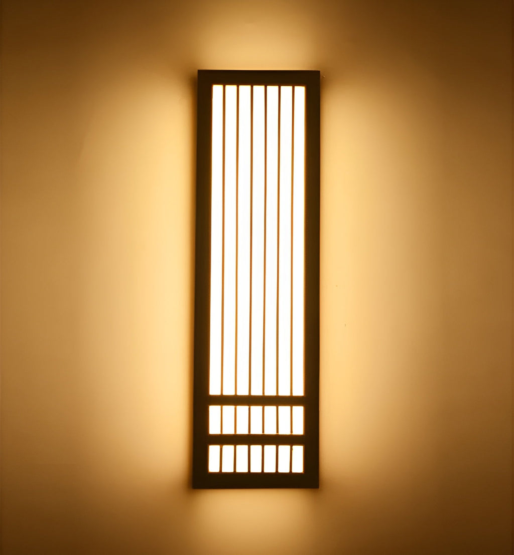 Kiyomi | Japanskinspirerad trävägglampa för moderna interiörer | Orntli