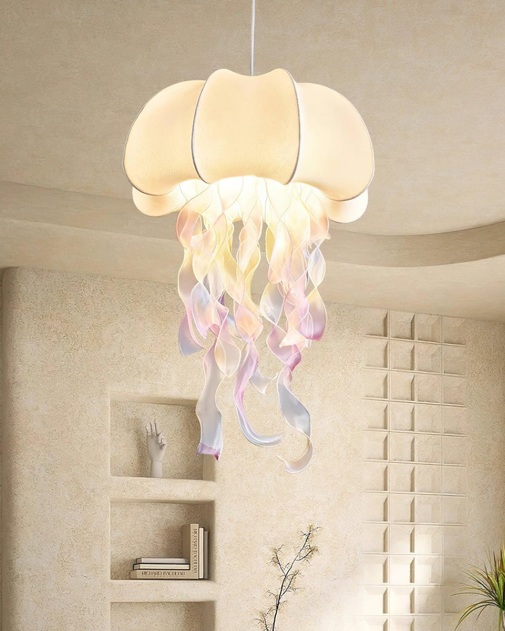 Lampada a sospensione a medusa — Design con nastri iridescenti