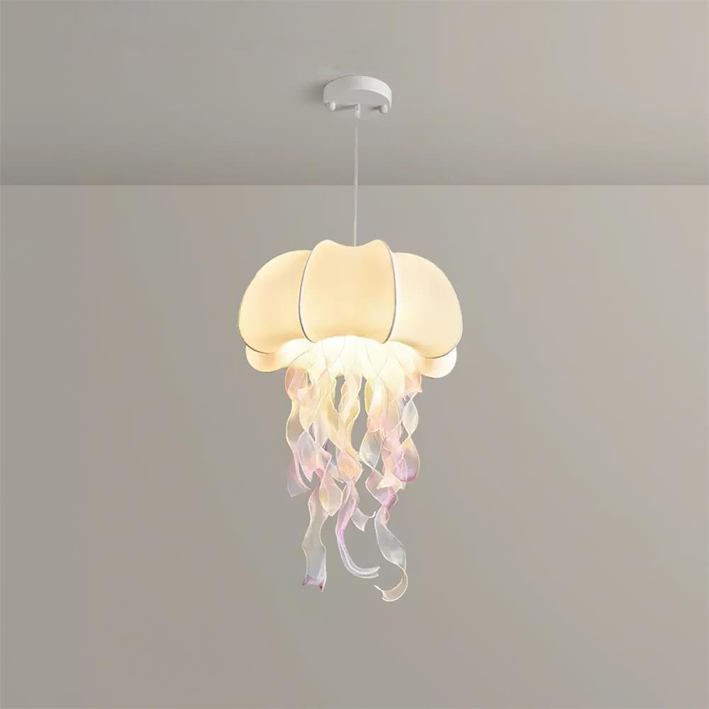 Lampada a sospensione a medusa — Design con nastri iridescenti
