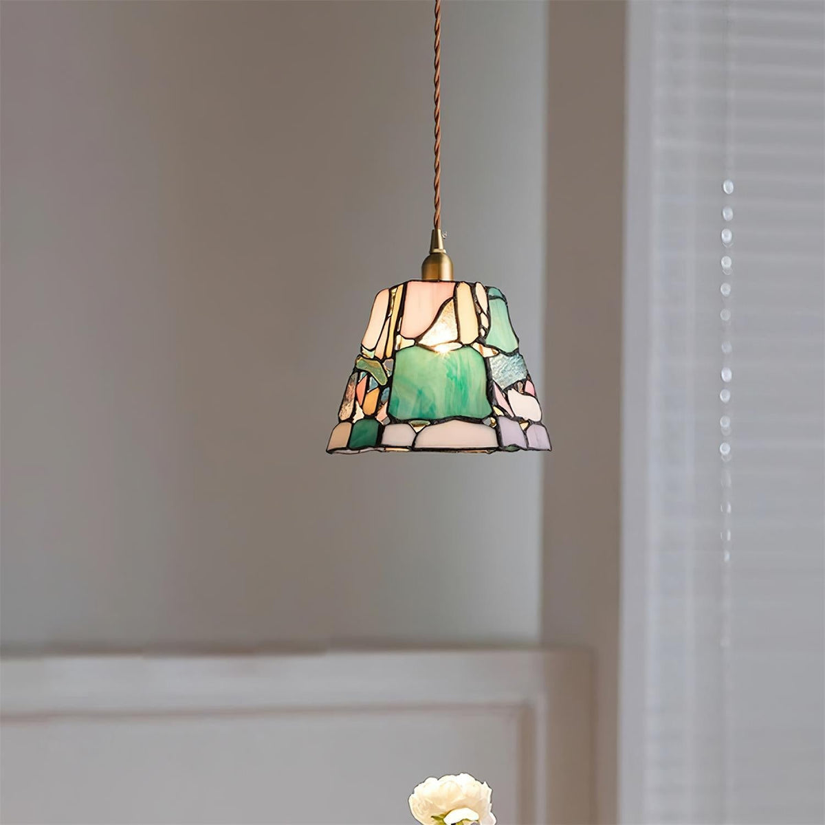 Lámpara colgante de techo de vidrio emplomado Mavine Classic — diseño Tiffany