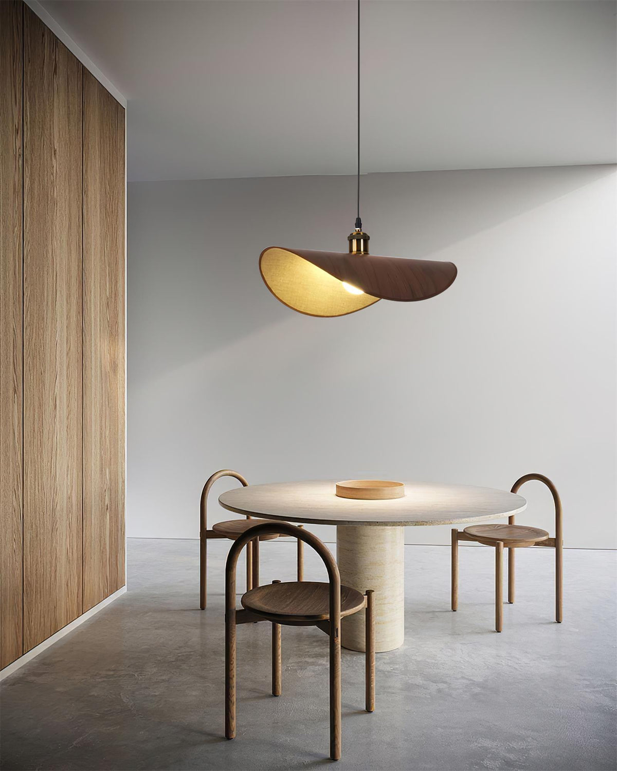 Lampada a sospensione in tessuto di lino - base in legno